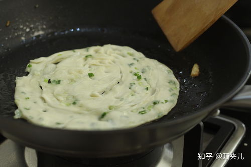 葱油饼的正宗做法全解析——从食材选择到制作技巧的详细指南